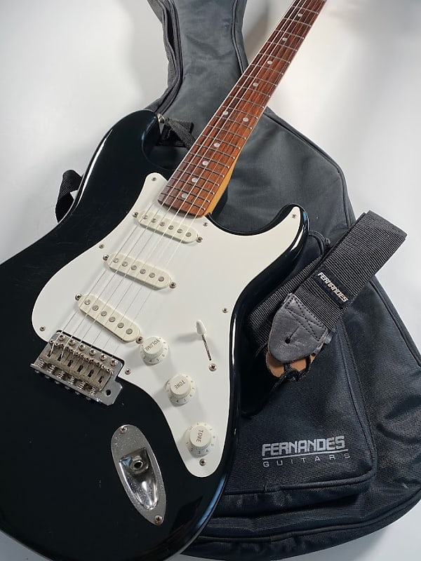 Fernandes The Revival RST-503 Stratocaster Type '80s Vintage