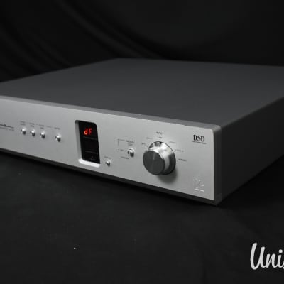 Luxman DA-06 USB D/A Converter DAC in Excellent Condition w/ Original Box image 3