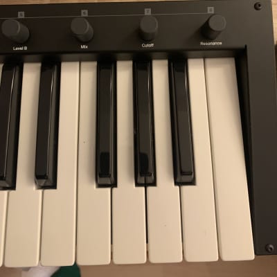 Elektron Digitone Keys 37-key Digital FM Synthesizer 2019 - Present - Black image 10