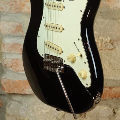SCHECTER Traditional Route 66 SSS - Midnight Black image 12