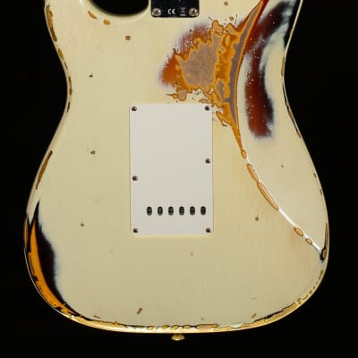 Fender Custom Shop 1961 Stratocaster Heavy Relic Aged Vintage White/3-Color Sunburst (273) image 4
