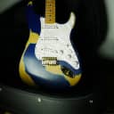 Fender Deluxe Players Stratocaster with Maple Fretboard 2005 - 2016 Sapphire Blue Transparent