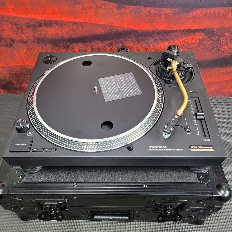 Technics SL1200M7L Direct Drive Turntable System Turntable Reverb