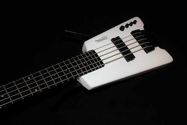 週末値下　STEINBERGER synapse 5弦ベース XS-15FPA Steinberger Synapse XS-15FPA Fretless 5-String Bass Guitars