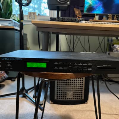 Roland D-110 Rack Synthesizer