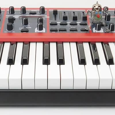 Clavia Nord Wave 2 Synthesizer Keyboard + OVP + Wie Neu + 2 Jahre Garantie