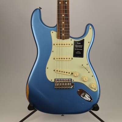Fender Vintera Road Worn '60s Stratocaster - Lake Placid Blue image 3