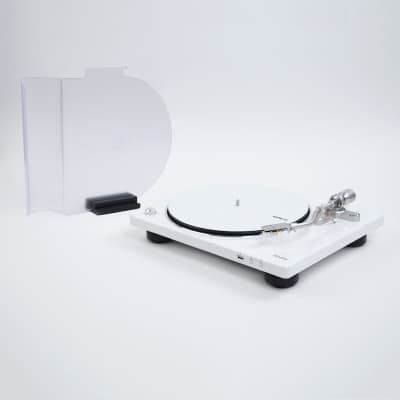 Denon: DP-450USB Turntable - White (DP450USBWT) White *LOC_RW4 image 4