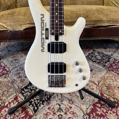 1980's Yamaha Japan Motion B MB-II Short Scale Bass (Black) | Reverb