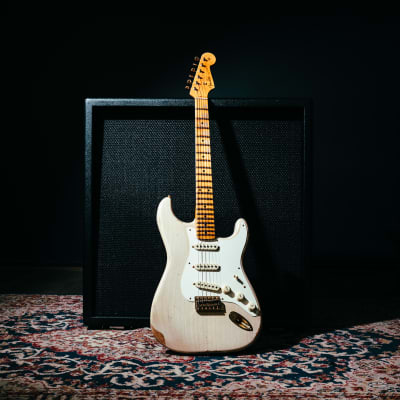 Fender Custom Shop Limited Edition '57 Stratocaster 2022 - Aged White Blonde - Relic image 1