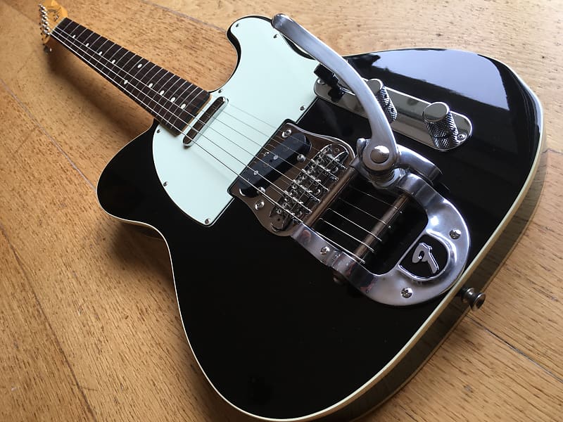 Fender Telecaster 62 Custom Reissue w/ Factory Bigsby MIJ JD Fender Telecaster 62 Custom Reissue w/ Factory Bigsby MIJ JD