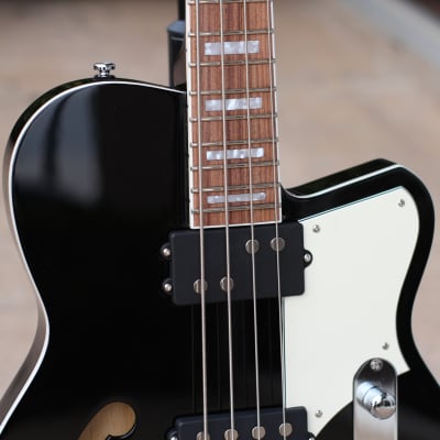 Reverend Dub King  Electric Bass in Midnight Black image 4