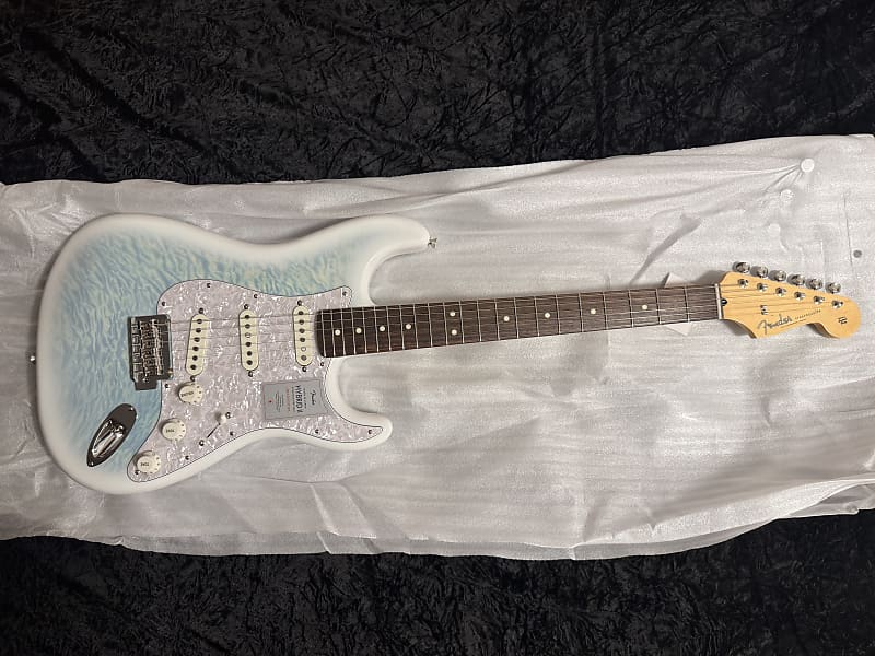 Fender Larimar 2024 Collection, Made in Japan Hybrid II