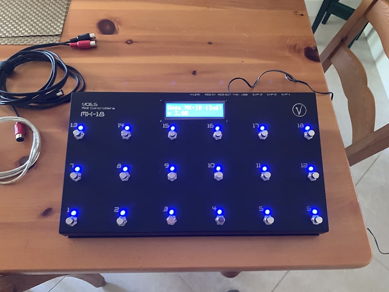 Voes MX18 Midi Foot Controller AXE FX Kemper Reverb