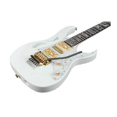 Ibanez Steve Vai Signature 6-String Electric Guitar with Case (Right-Handed, Stallion White) image 2