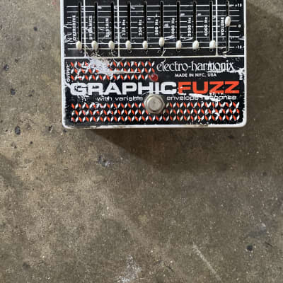 ギター Electro-Harmonics Graphic Fuzz Graphic Fuzz | DISCONTINUED 2023 | EQ / Distortion