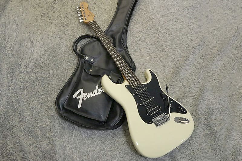 Vintage '80s Fender Japan Boxer series Stratocaster ST-456