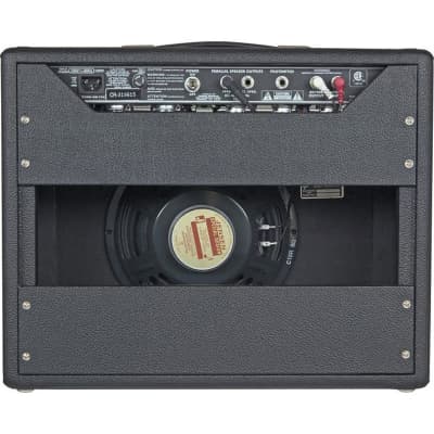 Fender '65 Princeton Reverb Guitar Amplifier image 2