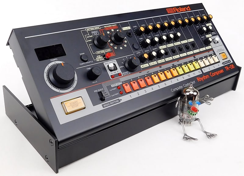 Roland TR-08 Boutique Synthesizer TR-808 + Neuwertig + OVP + 1,5 Jahre  Garantie
