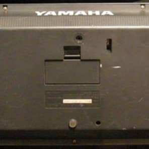 Yamaha PSR-3 39-Key 100-Voice Portable Electronic Keyboard image 4