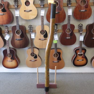 Unlabeled Australian Didgeridoo image 4
