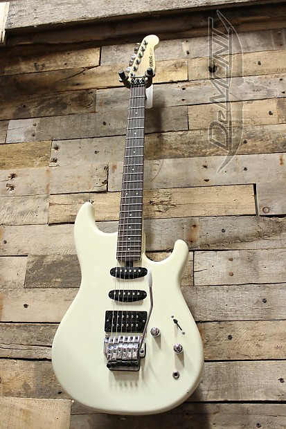 Yamaha SE 350 Pearl Vintage Super Strat