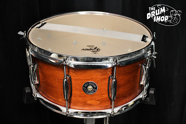 Gretsch Catalina Club 14 x 6.5 Satin Walnut Glaze Snare Drum