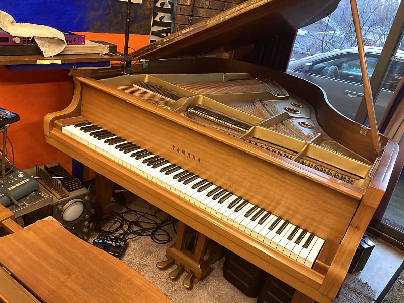 Yamaha Grand Piano G-2 1972 \ Walnut\  SN: E1443381 image 1