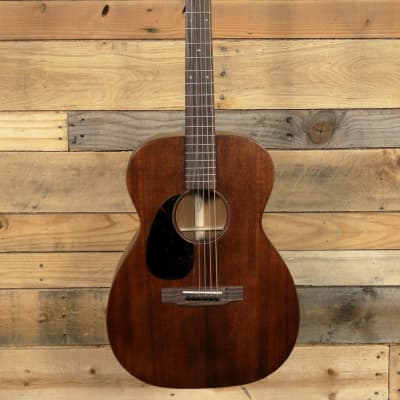 Martin 00-15M Left-Handed Acoustic Guitar w/ Case image 4