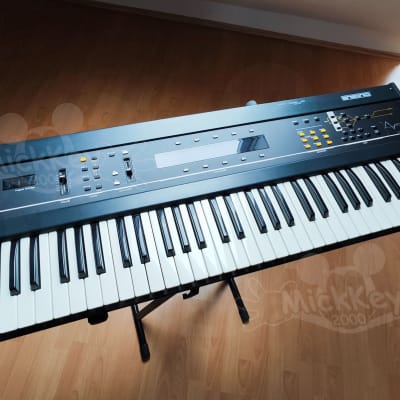 Ensoniq ESQ-1 Wave Synthesizer with latest OS 3.53 from German collector