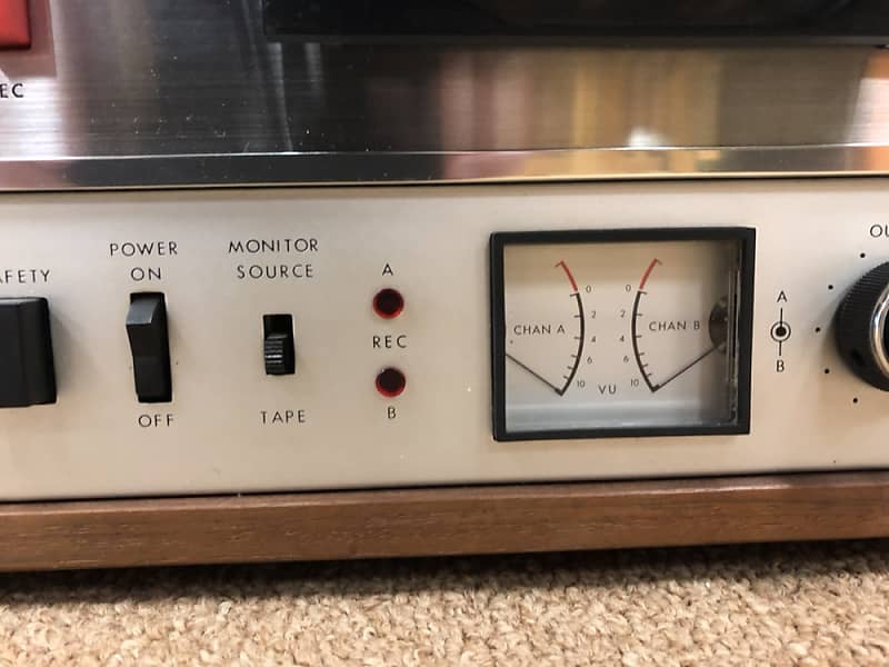 Vintage TEAC A1500-W Transistorized Automatic Reverse Reel To Reel Tape  Recorder