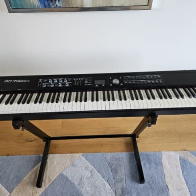 Roland RD-700GX 88-Key Digital Stage Piano in excellent condition with flight case
