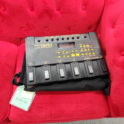 Roland Gr1 guitar synth