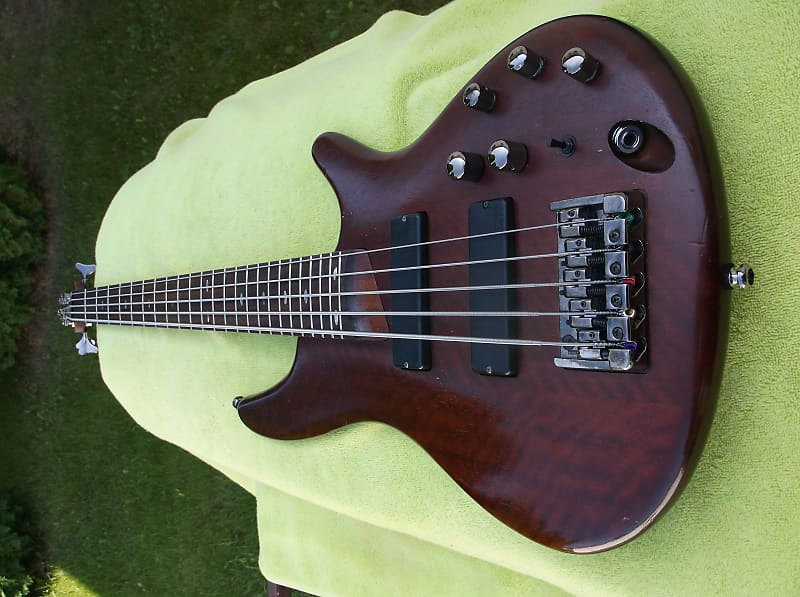 Ibanez SR505 5 String Light Weight Electric Bass Guitar with Improved Electronics and Gig Bag image 1