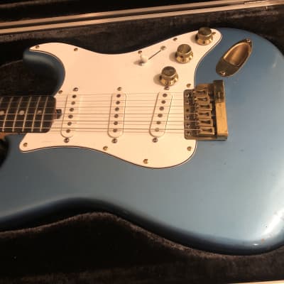 Vintage Fender “The Strat” Stratocaster 1980 1981 1982 Lake Placid Blue image 3