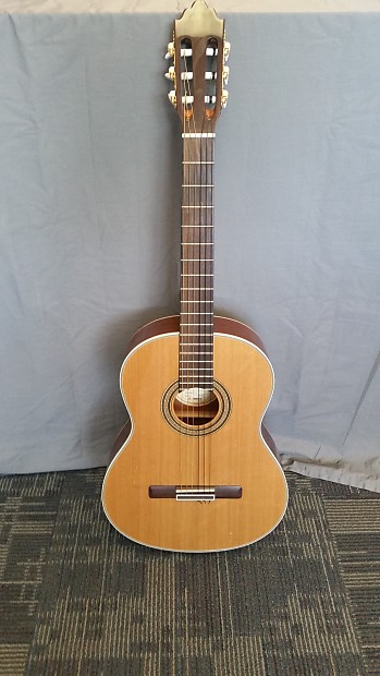 Samick C 4 Classical Style Guitar
