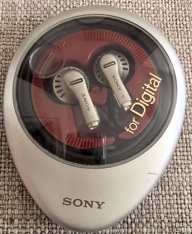 Sony N.U.D.E MDR-E484 Twin Turbo Ceramic Cela Dynamic