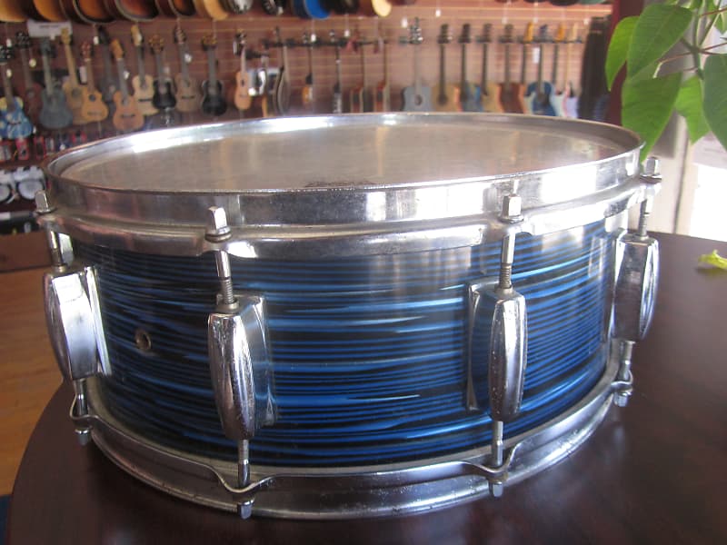 Vintage Whitehall Snare Blue/Black Striations 14