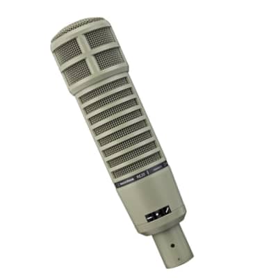 Electro-Voice RE20 Broadcast Announcer Microphone image 2