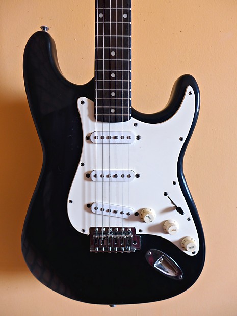 Squier stratocaster store 50th anniversary