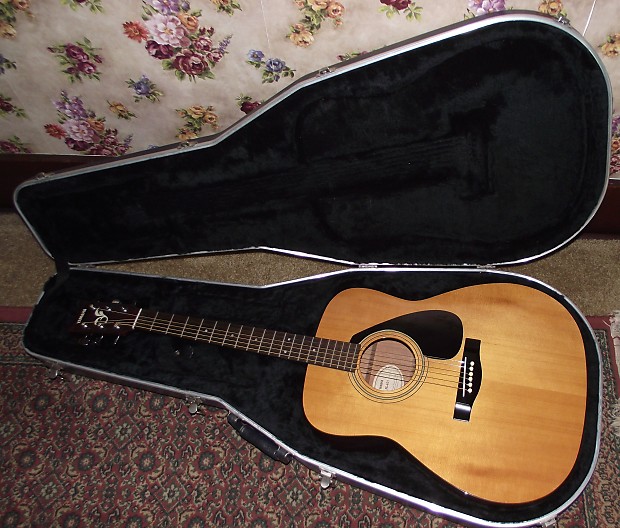 Yamaha FG-401 with Hard Case | Reverb