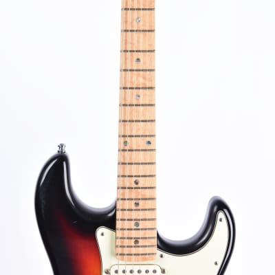Magnus  Strat type guitar Sunburst image 3