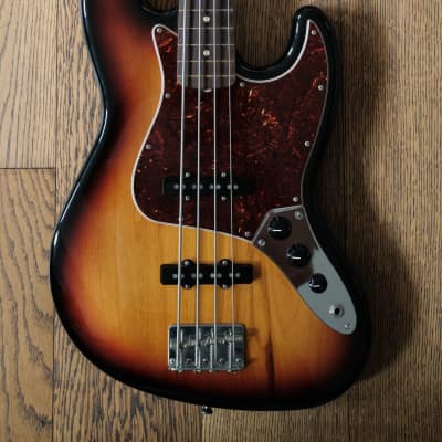 Fender Classic Series '60s Jazz Bass 2014 - 3-Color Sunburst Rosewood Fretboard for sale