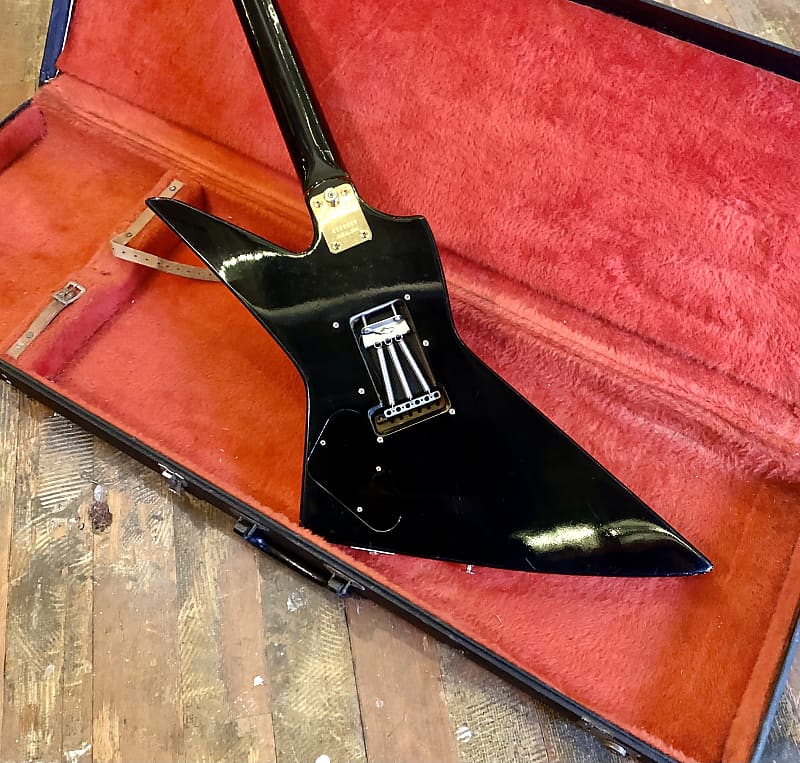 Aria Pro II ZZ custom 1984 Oreo schenker super shredder