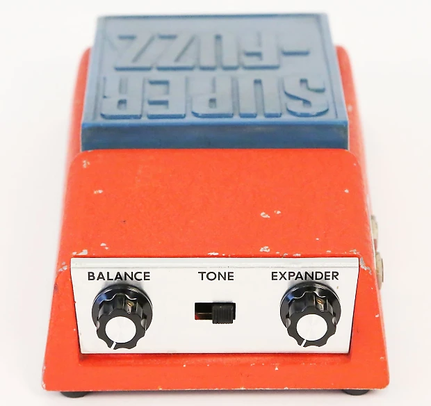 Univox Super Fuzz | Reverb