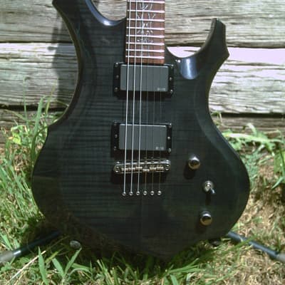 2008 ESP LTD F-400FM Forest Shaped Guitar Black Flametop EMG 81