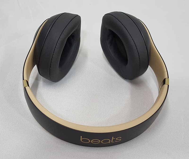 Beats Studio3 Wireless Noise Cancelling Over-Ear Headphones
