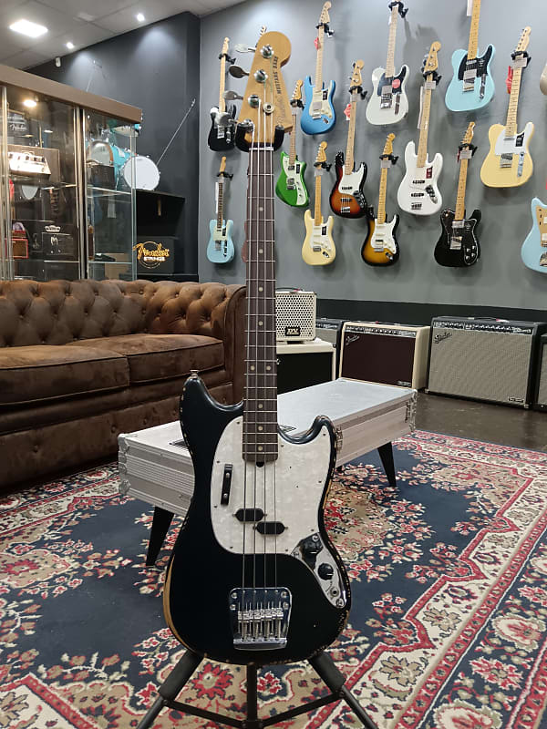 FENDER JMJ ROAD WORN MUSTANG BASS BLACK | Reverb