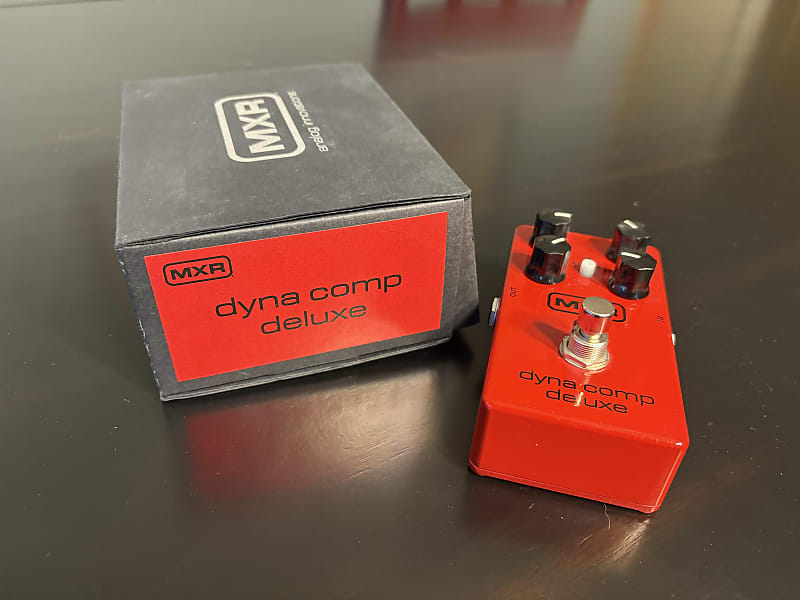 MXR M228 Dyna Comp Deluxe Compressor