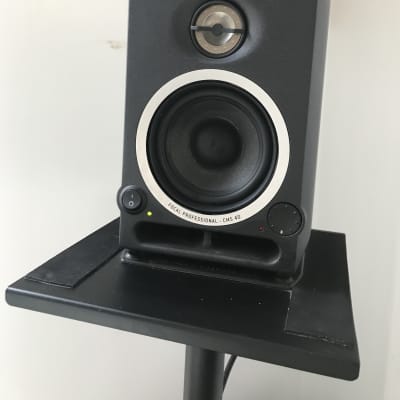 Focal best sale cms 40